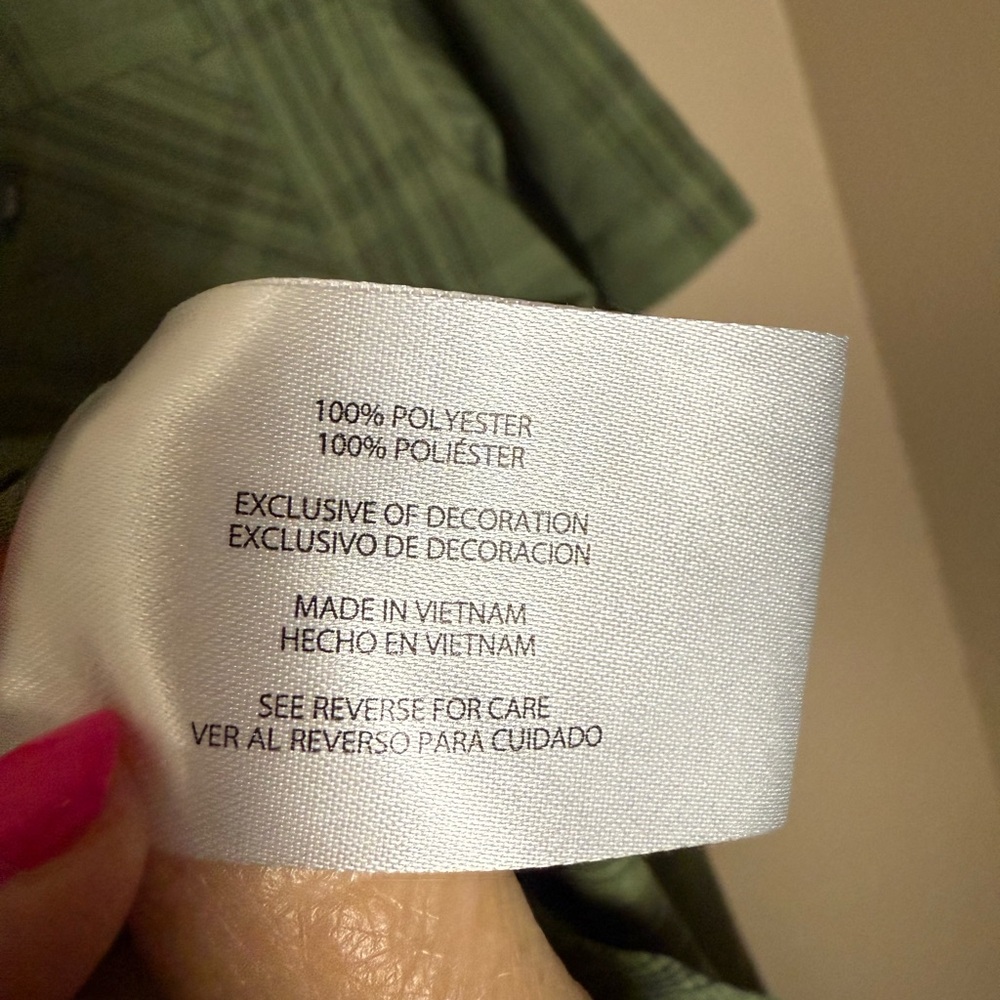 Orvis men’s green plaid button up quick dry size medium shirt. Orvis details. - Picture 4 of 5